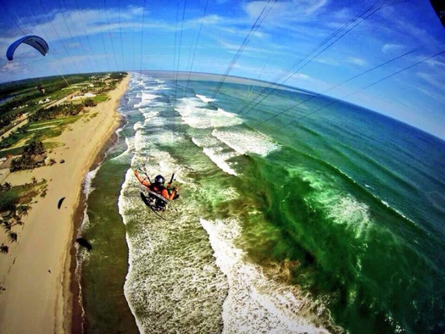Volando sobre el mar